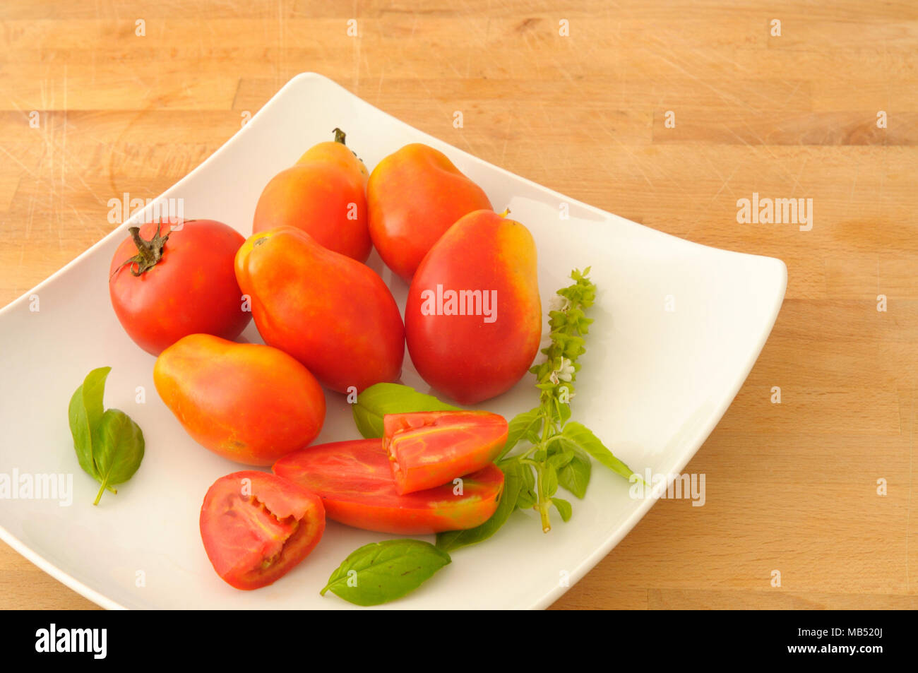 Tomatoes in dish top view hi-res stock photography and images - Alamy