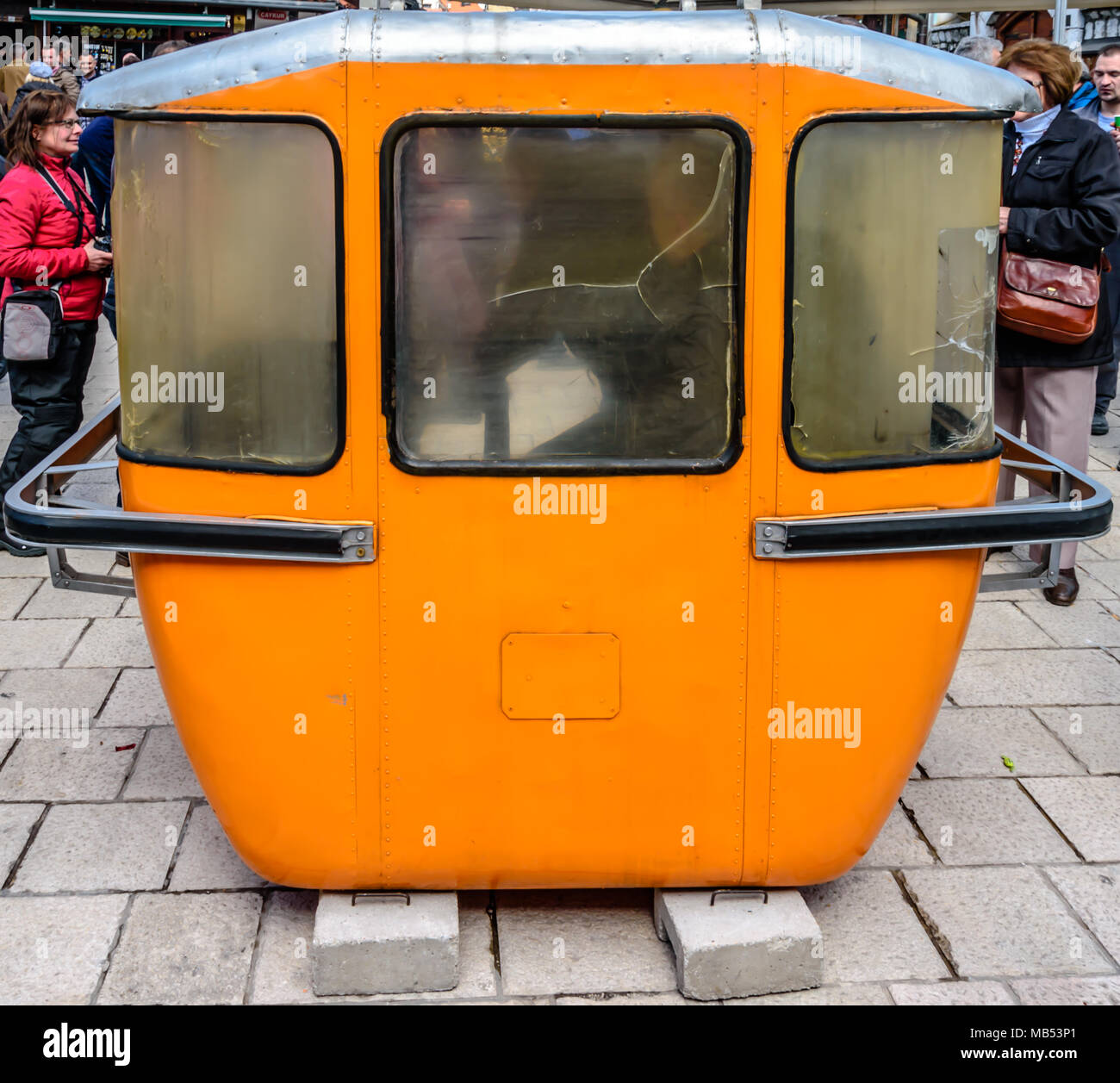 Old gondola cabin hi-res stock photography and images - Alamy