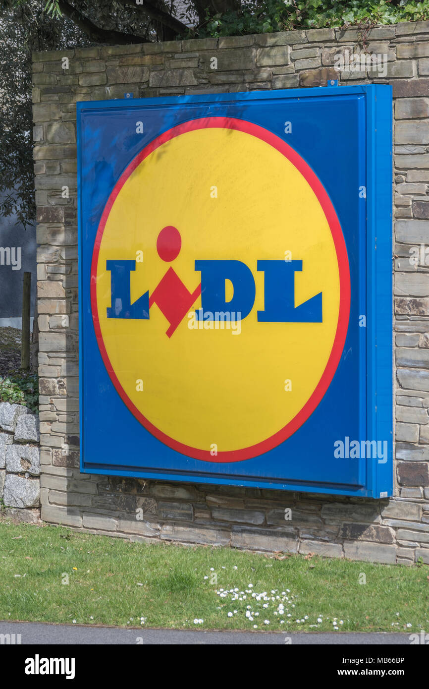 Exterior shop logo of Lidl store in Bodmin, Cornwall. UK supermarkets. Stock Photo