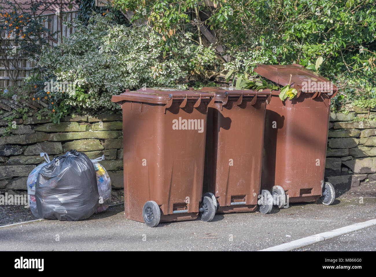 Household Wheelie Bins High Resolution Stock Photography and Images Alamy