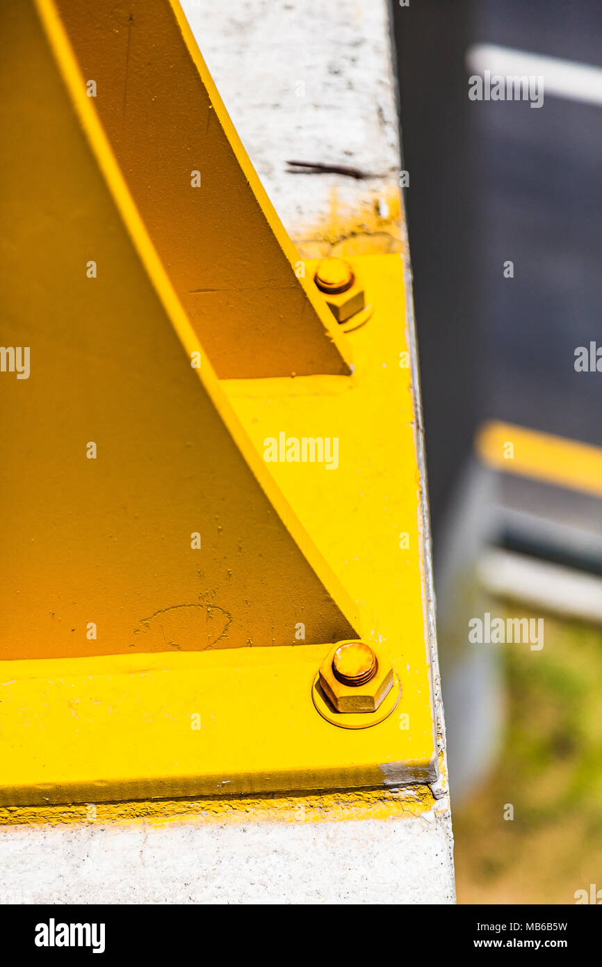 Steel construction anchor bolts hires stock photography and images Alamy