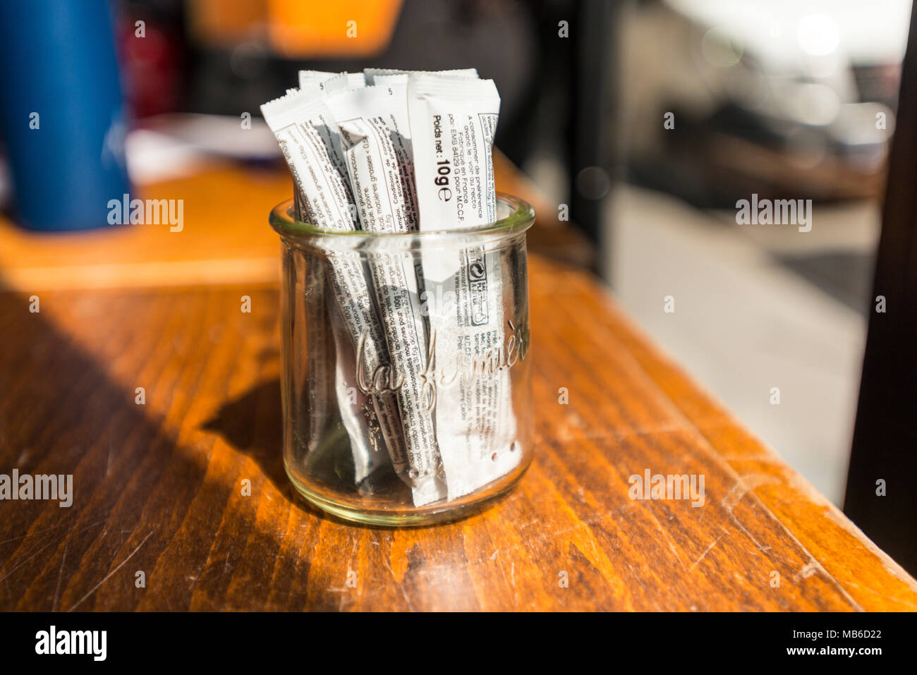 Sugar sachets hires stock photography and images Alamy