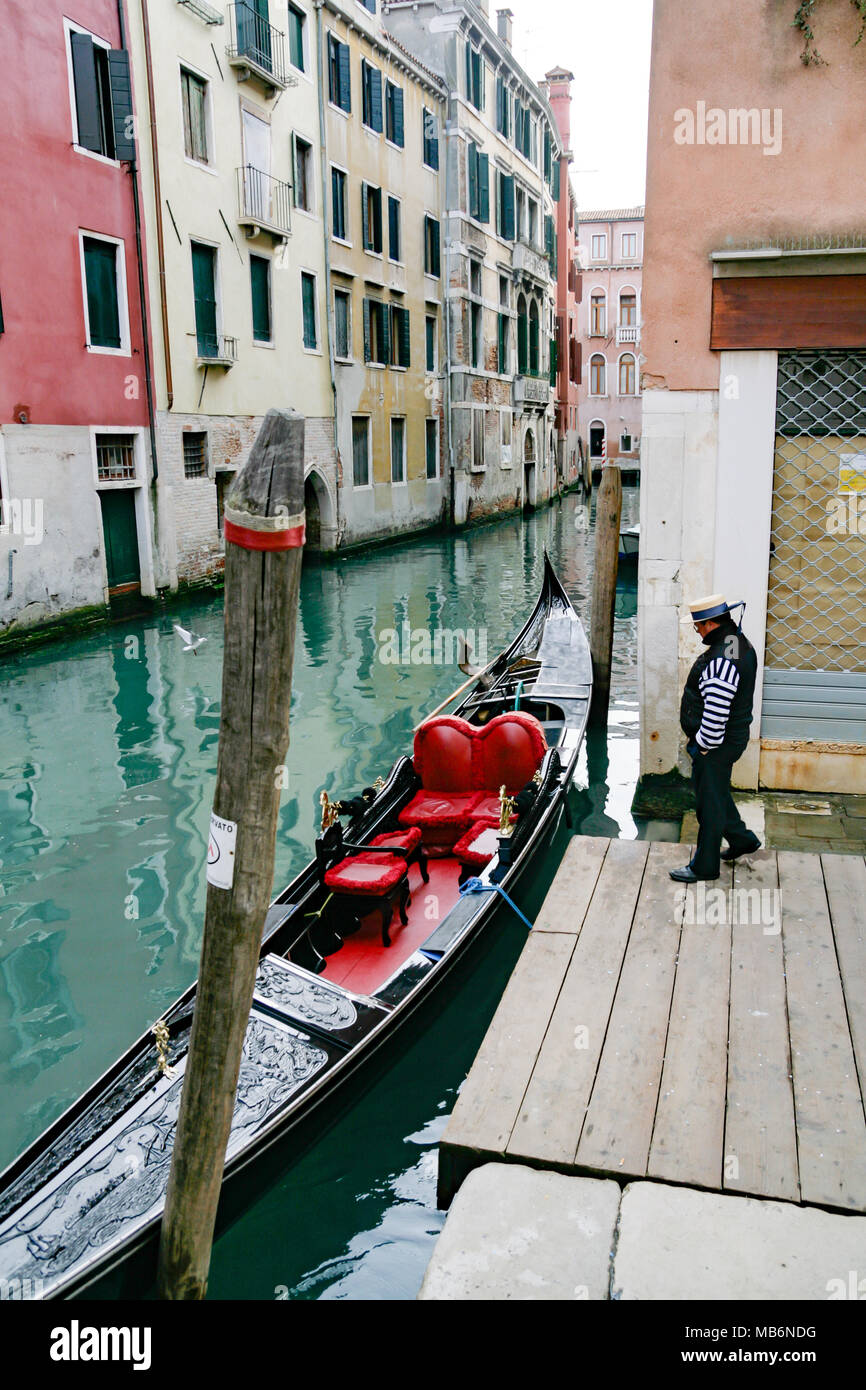 Venice, Italy, Gondolier waiting for the clients Stock Photo