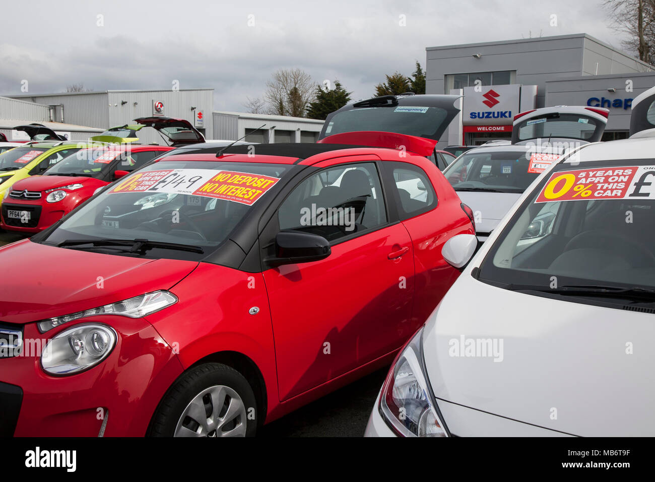 Uk dealer forecourt dealership automobile hires stock photography and