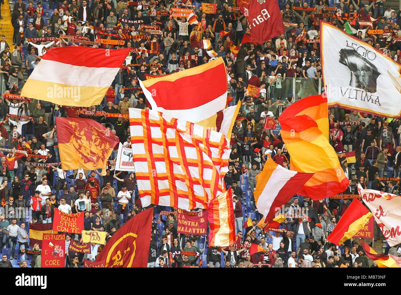 ROME, ITALY - APRIL 7,2018: Fans of Roma during football match serie A League 2017/2018 between AS Roma vs Fiorentina at the Olimpic Stadium in Rome. Credit: Fabio Alfano/Alamy Live News Stock Photo