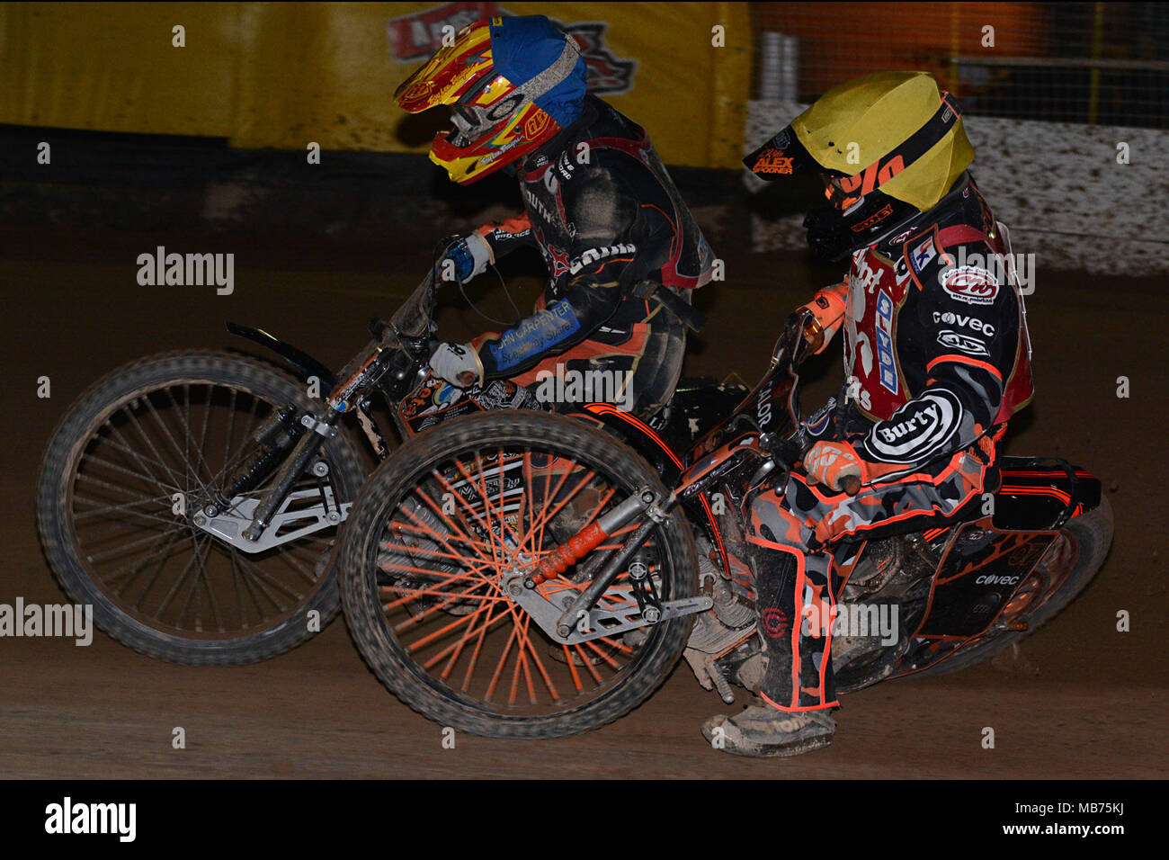 Plymouth, UK. 6th April, 2018. Plymouth Devils Macauley Leek and Kent Kings Alex Spooner in close company during heat 12 of the National Trophy meeting between the two teams. Nick Truscott Photography Ltd Credit: Nicholas Truscott/Alamy Live News Stock Photo