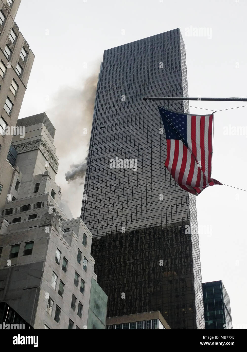 New York City, USA. 7th April, 2018. Buring fire in the Trump tower on the Fifth Avenue in Manhattan, New York City, Sathurday 7 2018; Credit: Nino Marcutti/Alamy Live News Stock Photo