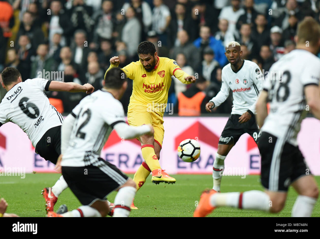 Istanbul, Turkey. 7th Apr, 2018. Dusko Tosic of Besiktas celebrates scoring  during 2017-2018 Turkish Super League match between Besiktas and Goztepe in  Istanbul, Turkey, on April 7, 2018. Besiktas won 5-1. Credit