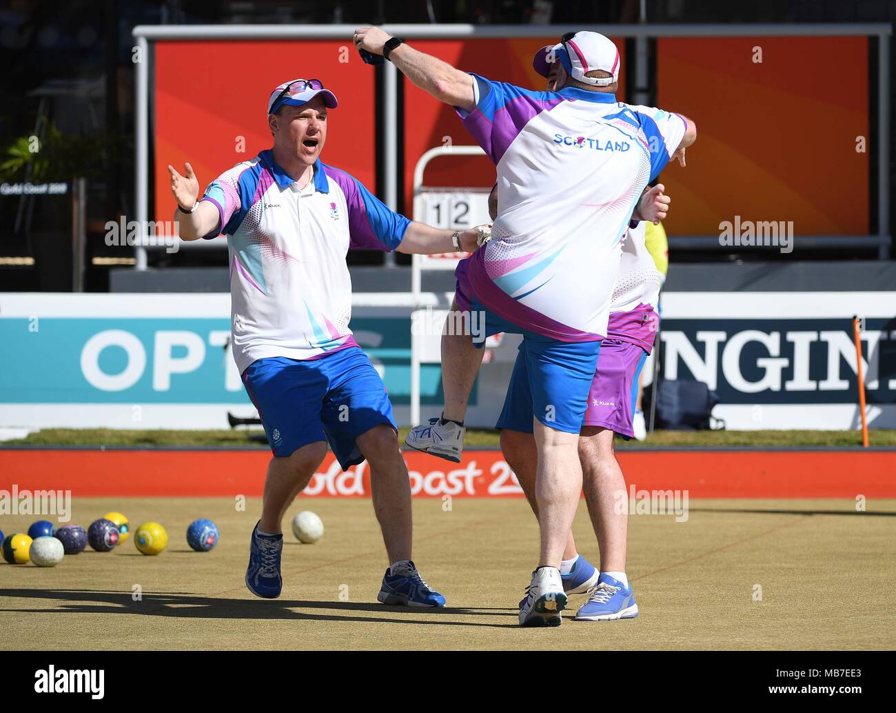 Queensland, Australia. 8th April, 2018. Ronald DUNCAN (SCO, lead, left