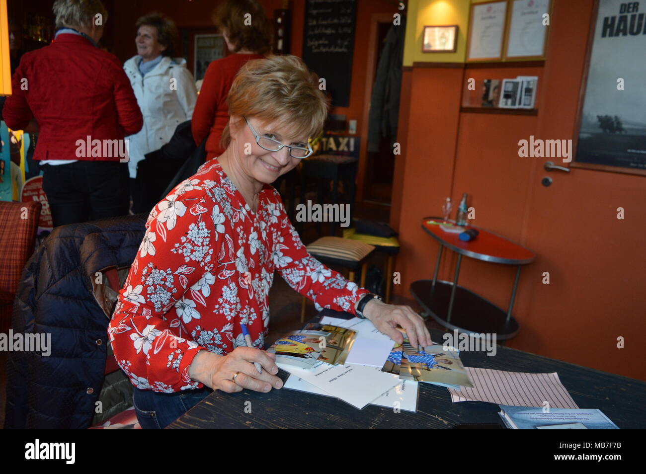 Eiskunstlauf Weltmeisterin Christine Stueber Errath in Goerlitz Film Vorstellung die Anfaengerin am 7 april 2018 Stock Photo