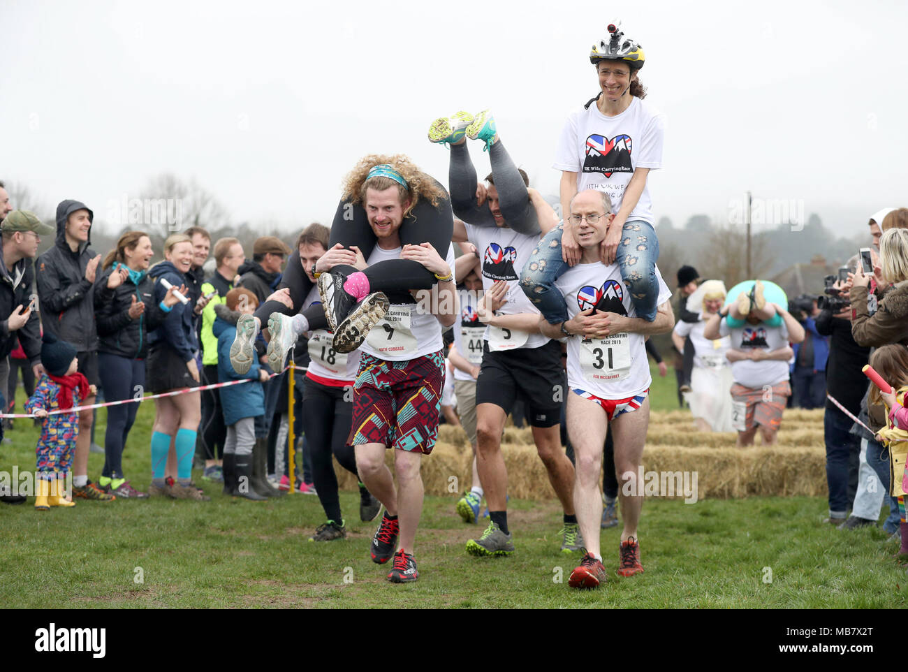 Wife carrying race hi-res stock photography and images picture