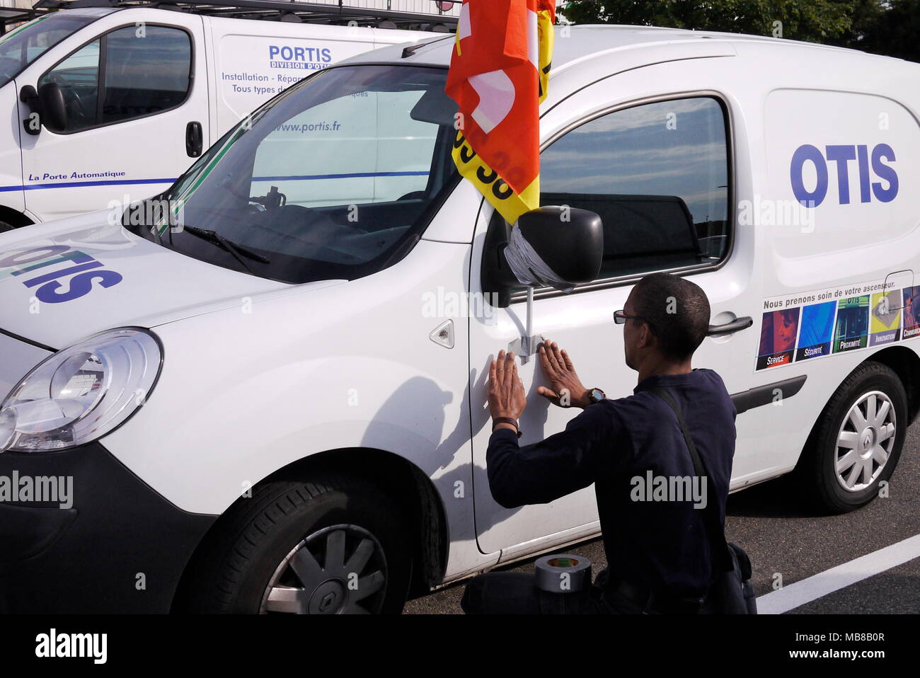 Otis elevators company workers protest in Lyon, France Stock Photo - Alamy