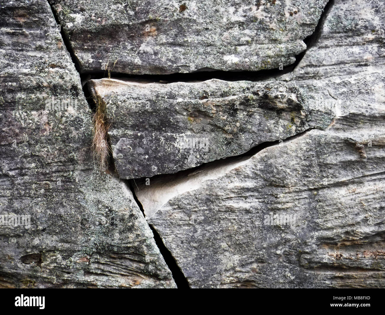 Cracks in rock at Dunns Swamp NSW Australia Stock Photo