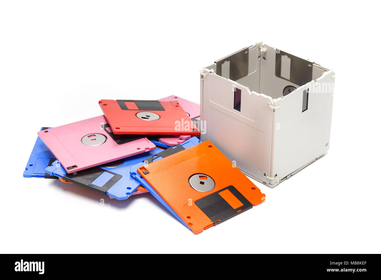 recycle floppy disk, Creative objects used for obsolete furniture