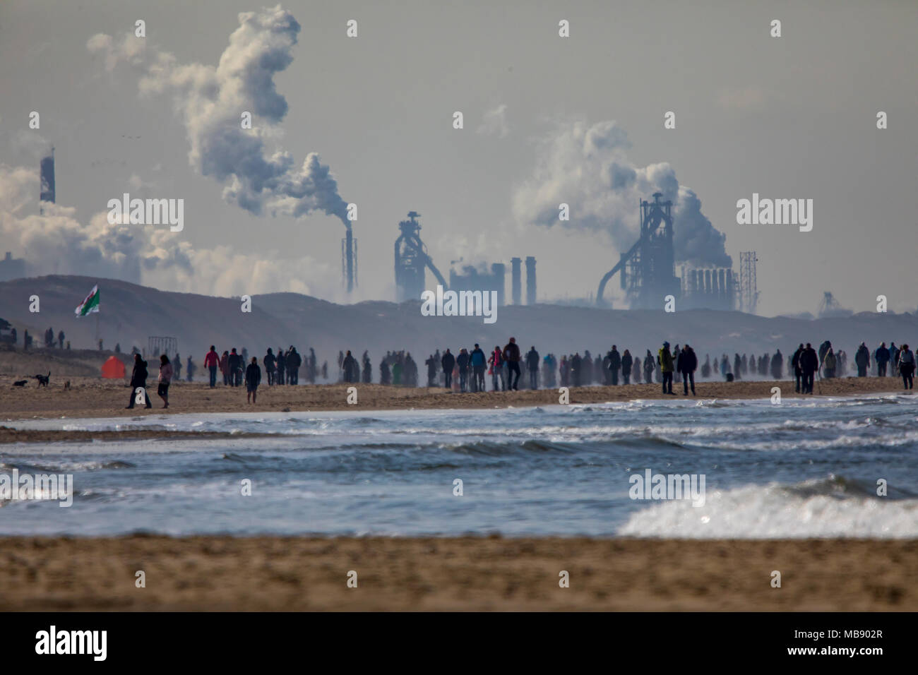 The Tata Steel steelworks in IJmuiden, Velsen, North Holland, Netherlands,  largest industrial area in the Netherlands, 2 blast furnaces, 2 coking plan  Stock Photo - Alamy