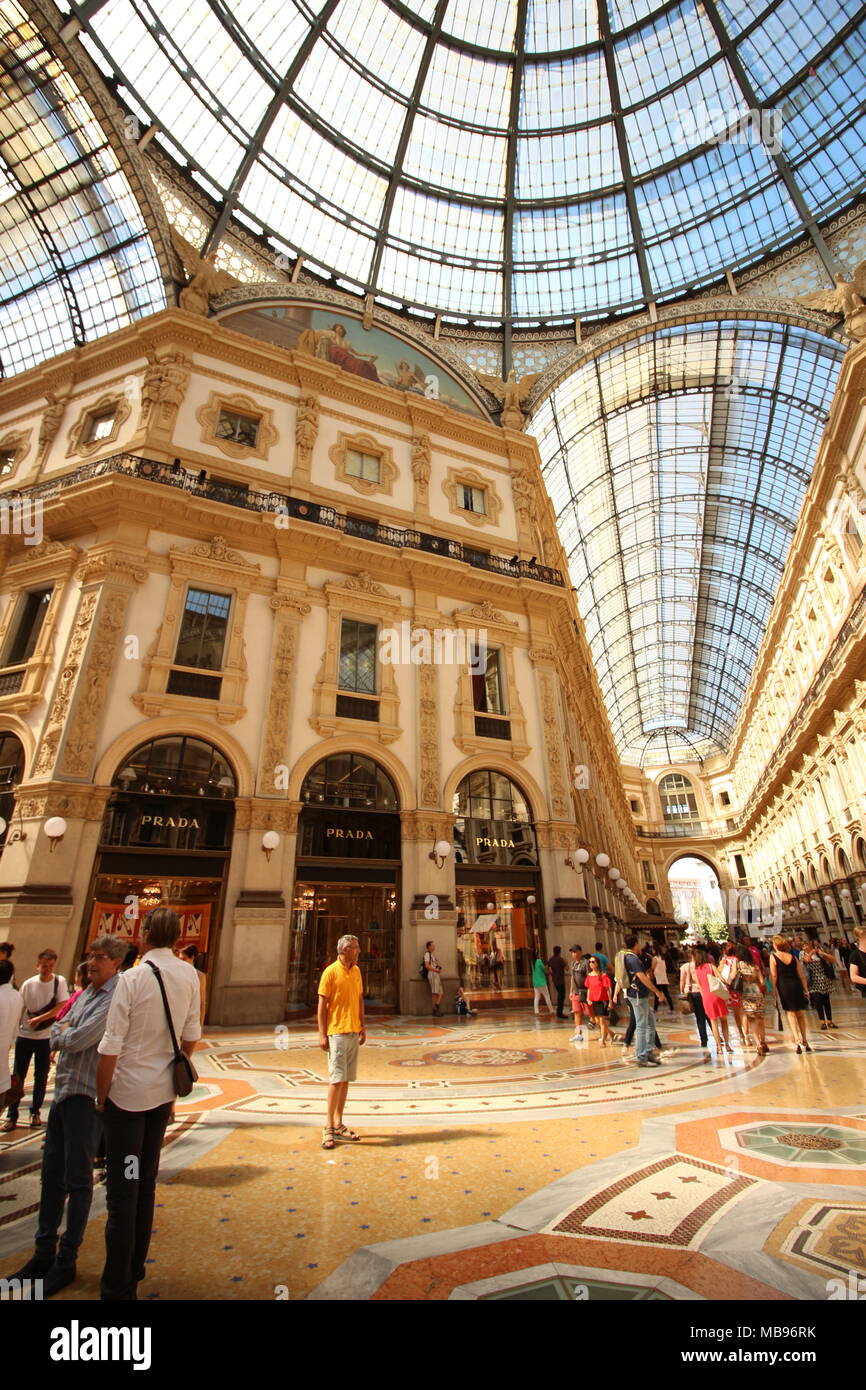 Ceiling facade galleria vittorio hi-res stock photography and images ...
