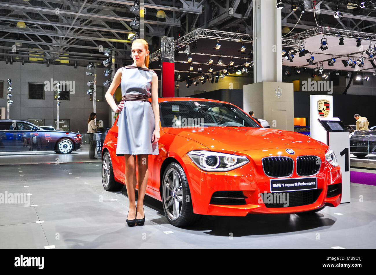 File:BMW 1er Facelift 3-dr.jpg - Wikimedia Commons