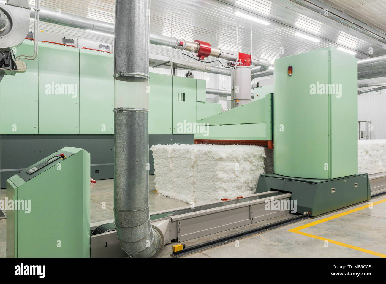 carding machine in spinning equipment and technologies at the