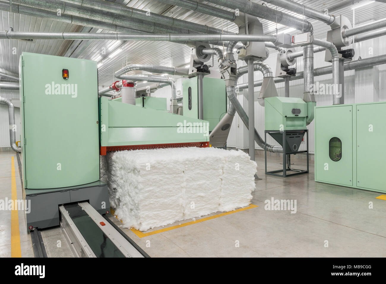 carding machine in spinning equipment and technologies at the