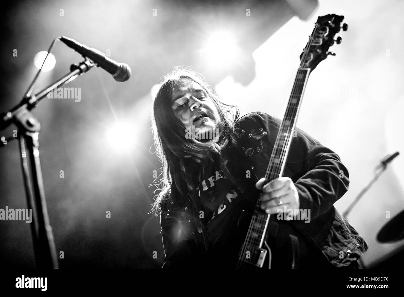 Doom metal hi-res stock photography and images - Alamy