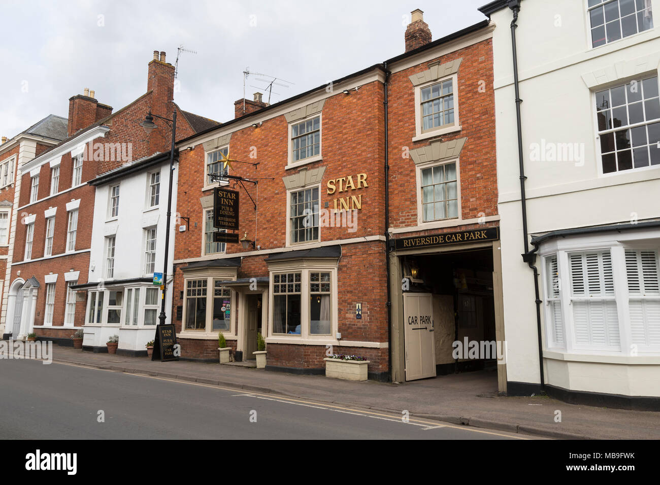 Star Inn and other Georgian properties, High Street, Pershore, Worcestershire, England, UK Stock Photo