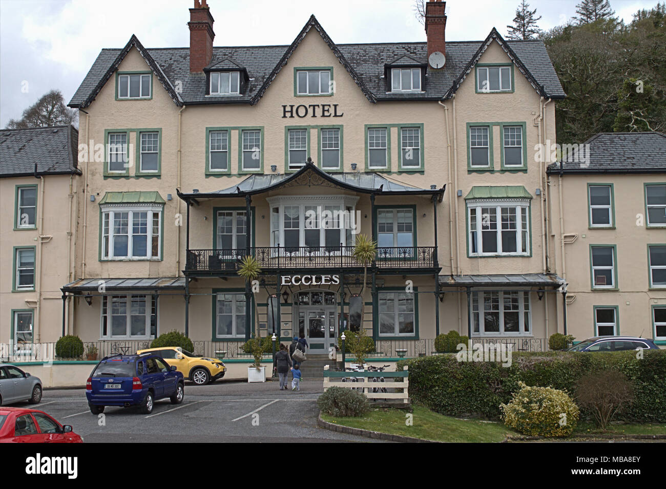 Eccles Hotel, Glengarriff, west cork, ireland, dating from the mid 1700's. Glengarriff is a popular tourist destination on the coast of west cork. Stock Photo