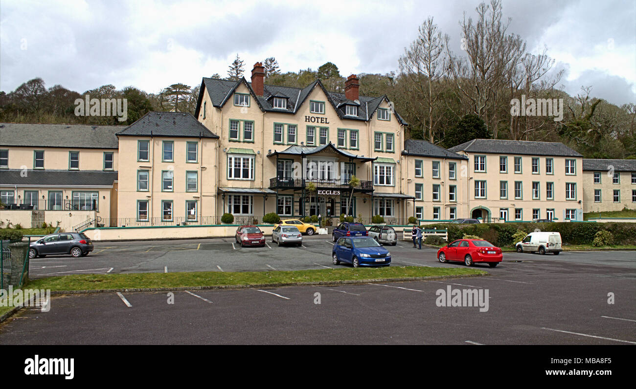 Eccles Hotel, Glengarriff, west cork, ireland, dating from the mid 1700's. Glengarriff is a popular tourist destination on the coast of west cork. Stock Photo