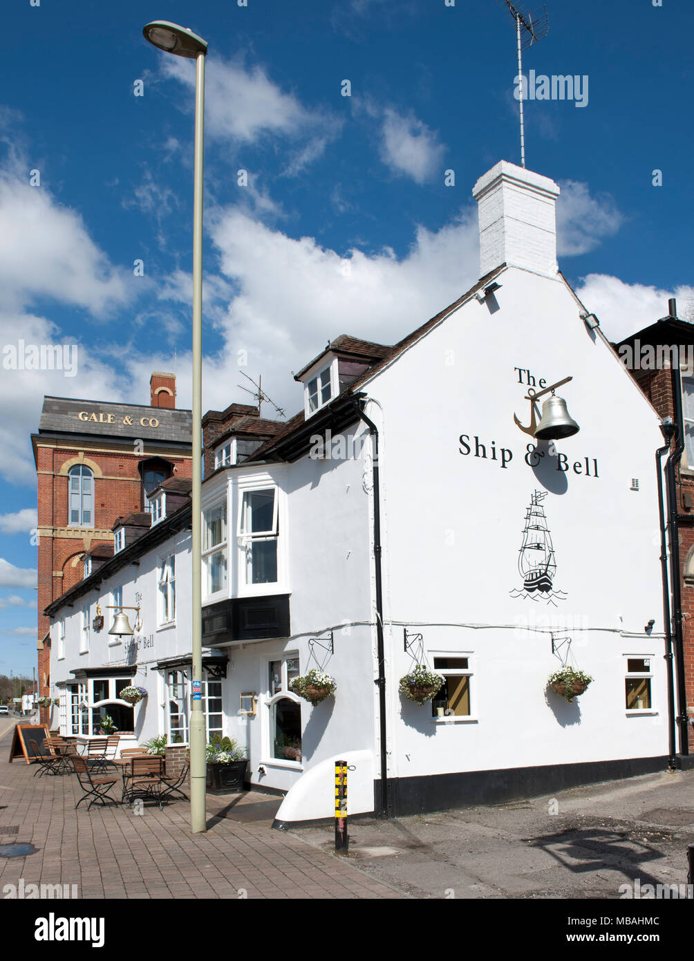The Ship & Bell Public House, London Road, Horndean, Hampshire, England