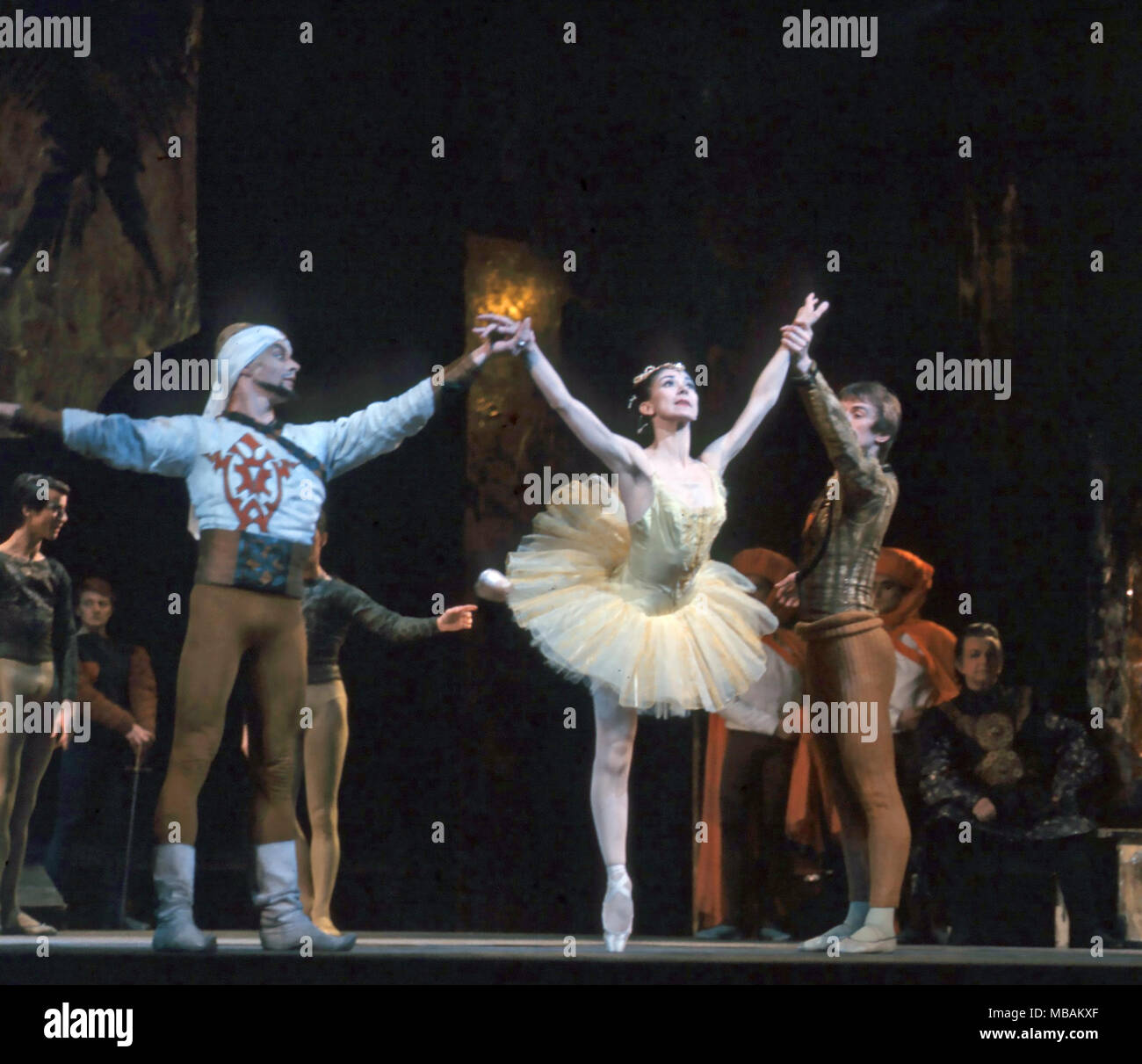 MARGOT FONTEYN (1919-1991) English ballerina in Raymonda at the Royal Opera  House in 1966 Stock Photo - Alamy