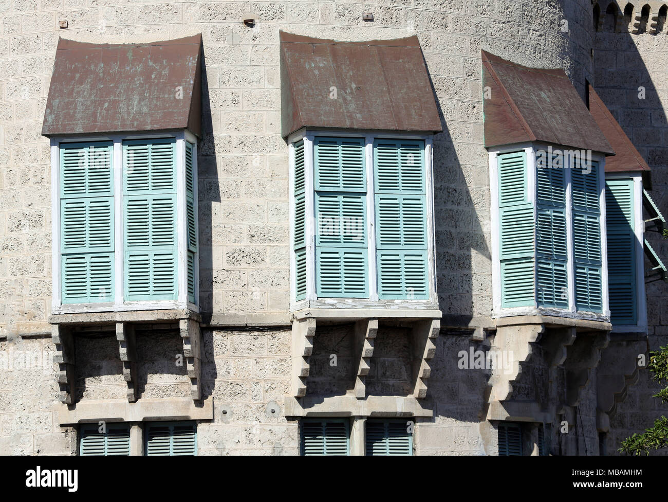 Louvered windows hires stock photography and images Alamy