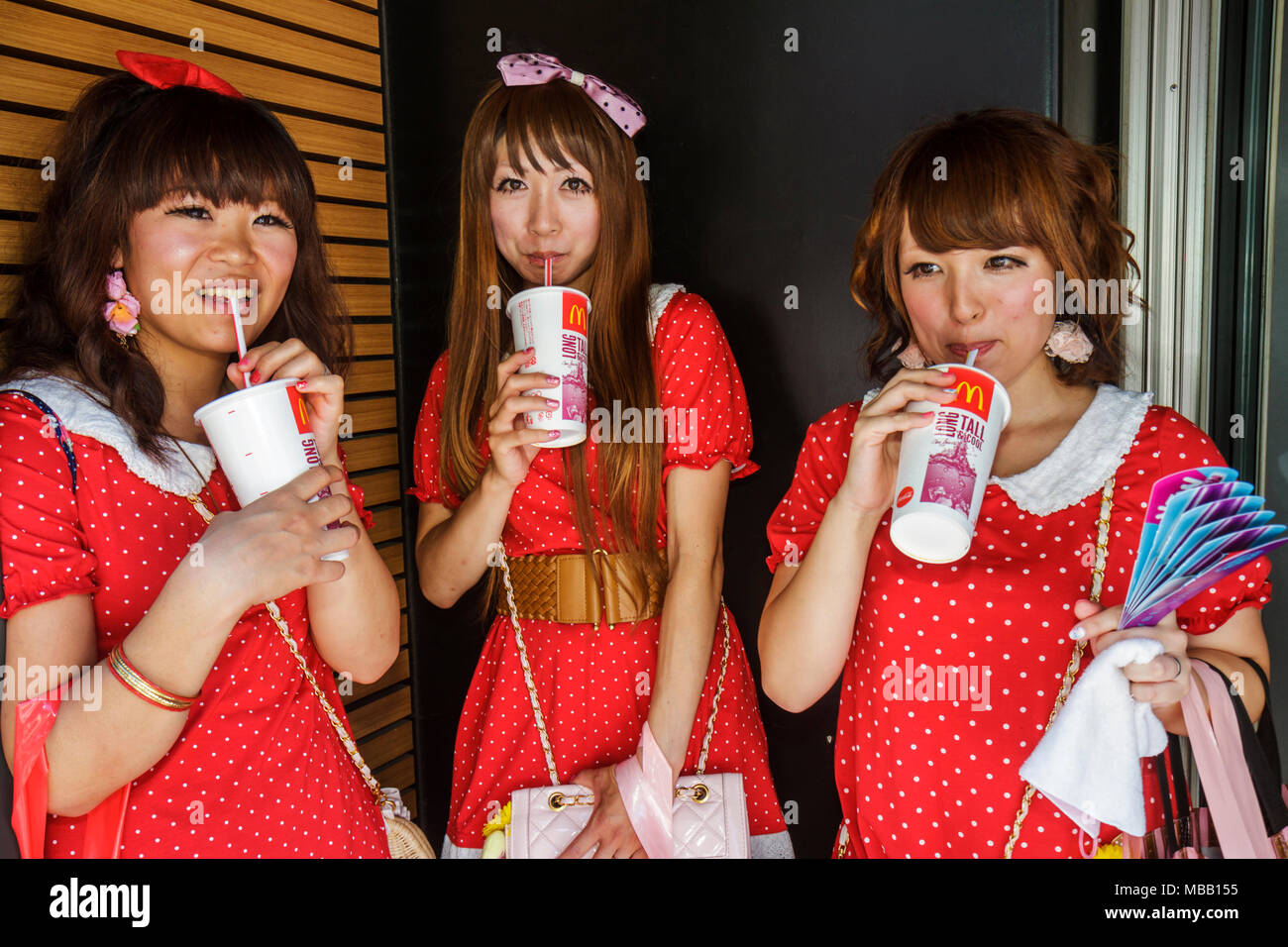 teens girls asians tokyo Teens girls asians tokyo