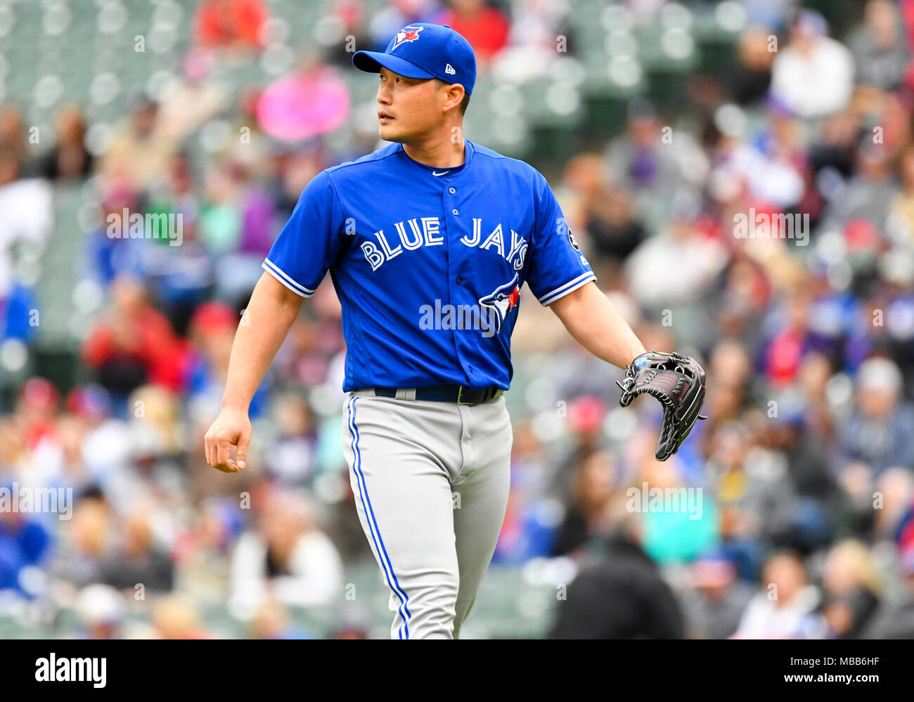 Apr 08 18 Toronto Blue Jays Relief Pitcher Seung Hwan Oh 22 During An Mlb Game Between The Toronto Blue Jays And The Texas Rangers At Globe Life Park In Arlington Tx Apr 08 18 Toronto Blue Jays Relief Pitcher Seung Hwan Oh 22 During An Mlb Game Between The Toronto Blue Jays And The Texas Rangers At Globe Life Park In Arlington Tx