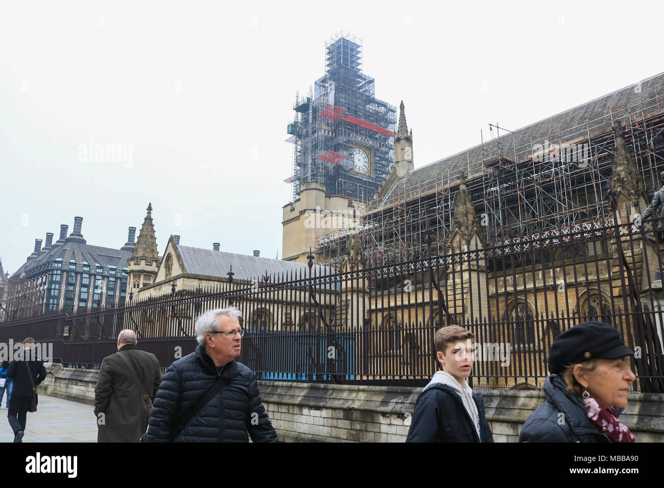 London UK. 10th April 2018. The hands which mark the time at the Big Ben clock tower have been removed as part of the Westminster renovation programme Credit: amer ghazzal/Alamy Live News Stock Photo