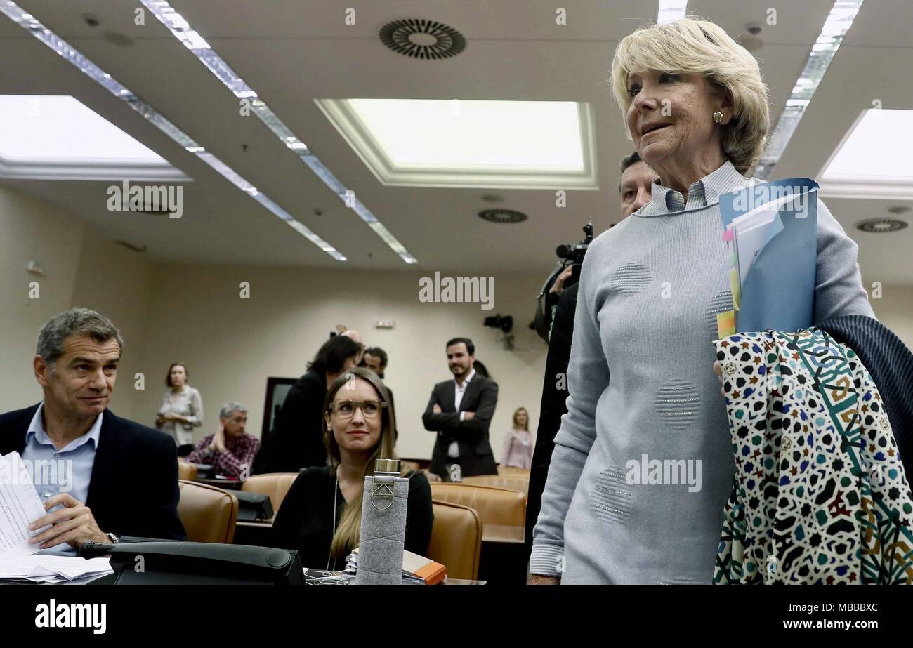 Madrid, Spain. 10th Apr, 2018. Former regional president of Madrid Esperanza Aguirre arrives to appear before the Lower House in Parliament's investigation committee on the alleged illegal funding of People's Party (PP), in Madrid, Spain, 10 April 2018. Credit: Mariscal/EFE/Alamy Live News Stock Photo