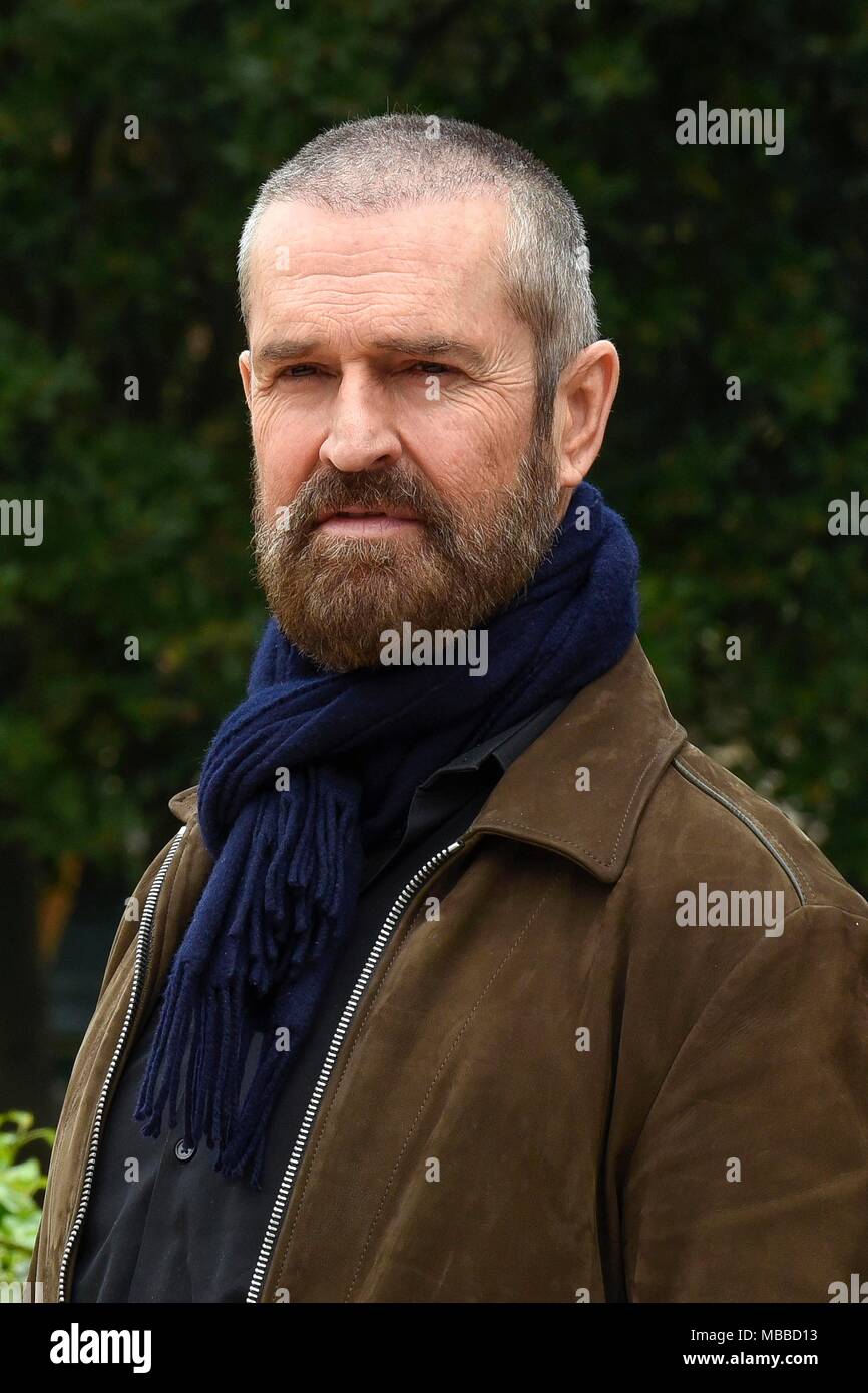 Italy, Rome, 10 April, 2018 : Actor Rupert Everett attends the photocall of the movie 'The Happy Prince' that he directed and starred in    Photo © Fabio Mazzarella/Sintesi/Alamy Live News Stock Photo