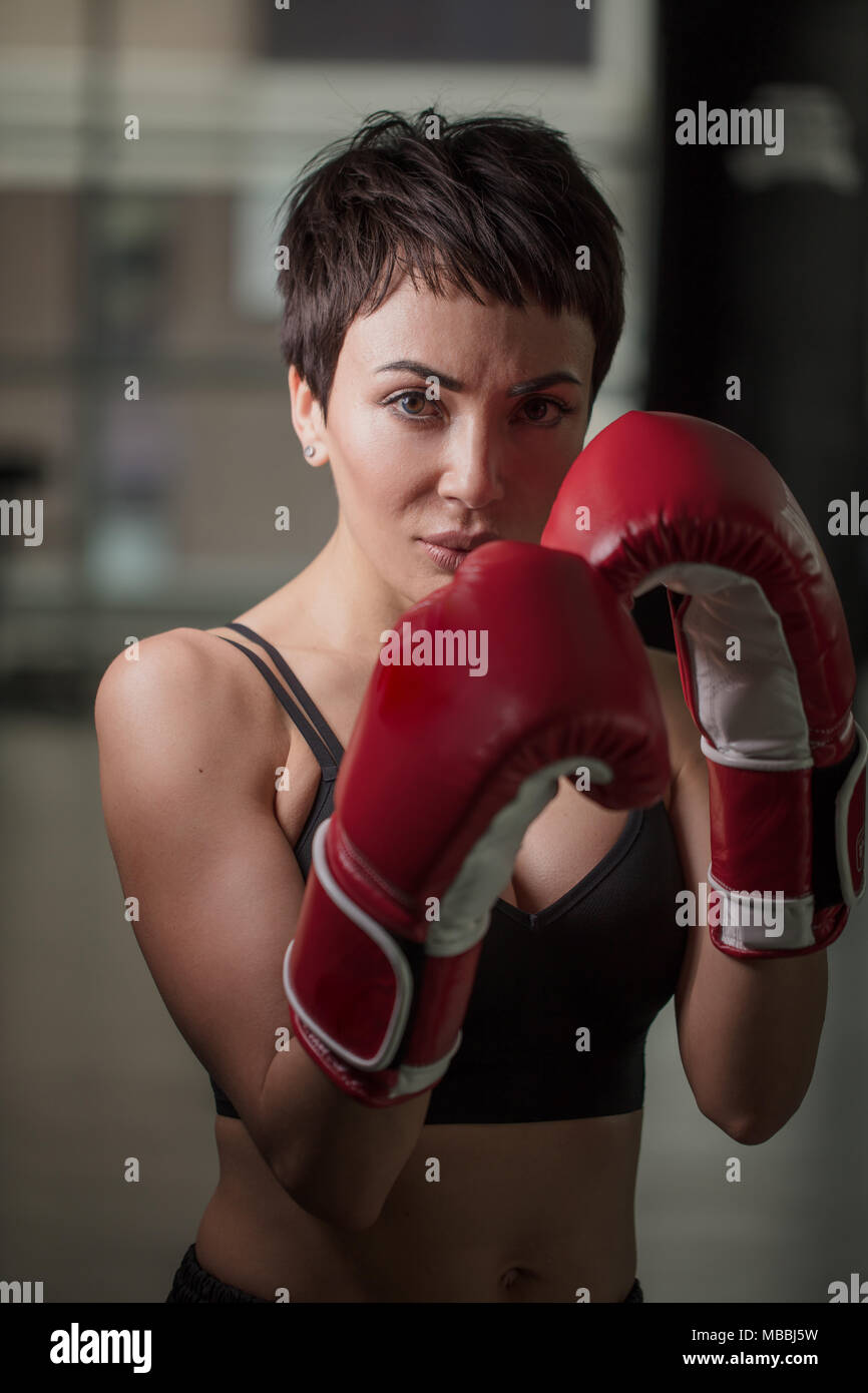 Boxing pose girl hires stock photography and images Alamy
