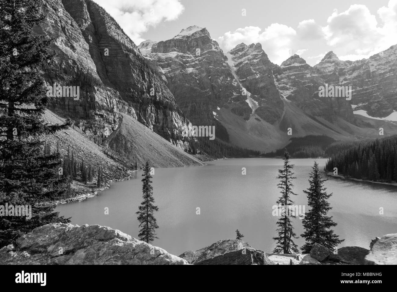 Moraine Lake and The Valley of the Ten Peaks, Banff National Park