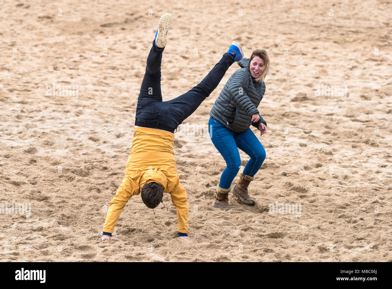 Cartwheel hires stock photography and images Alamy