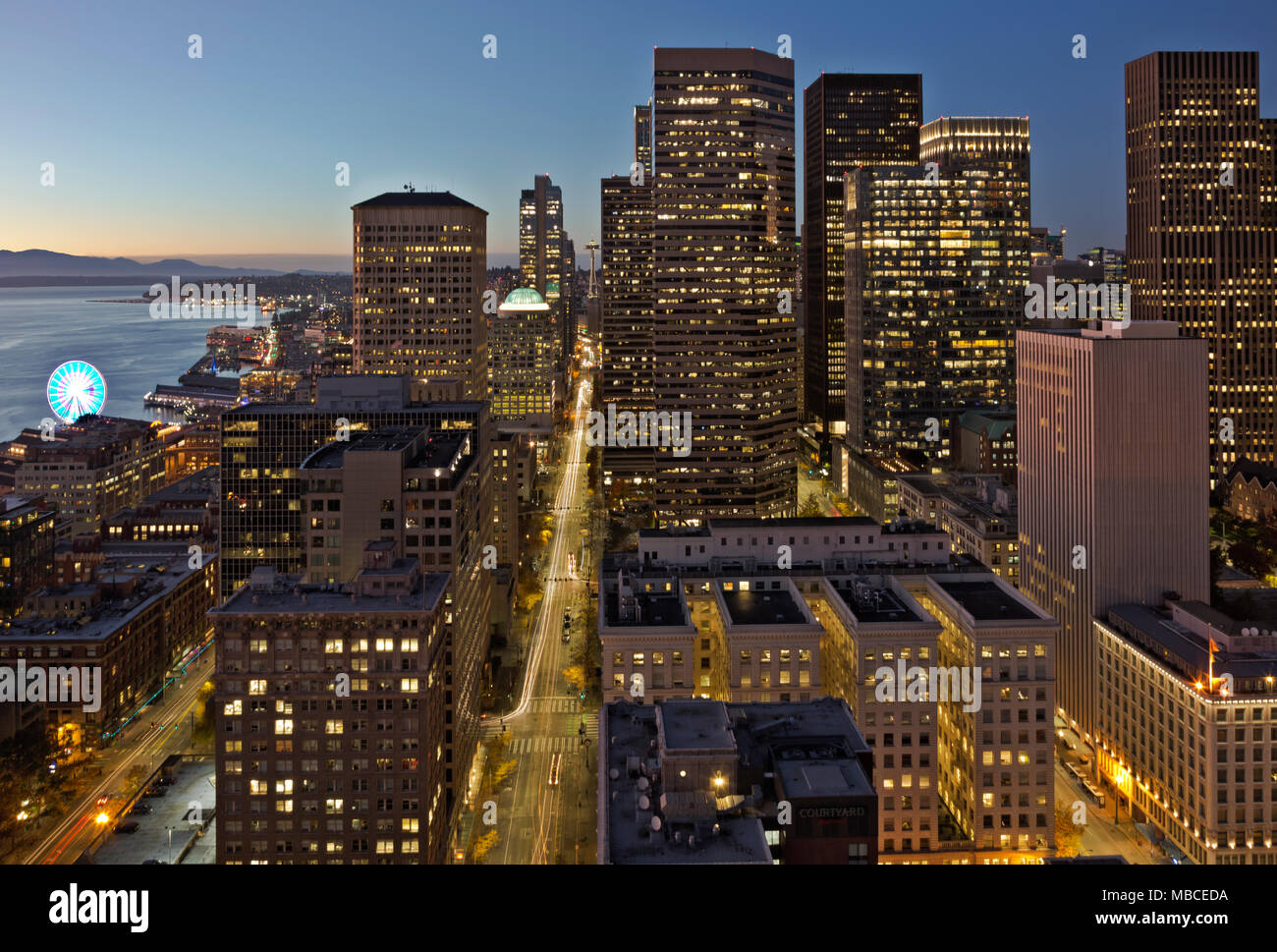 WA15070-00...WASHINGTON - View of downtown Seattle, the Space Needle ...