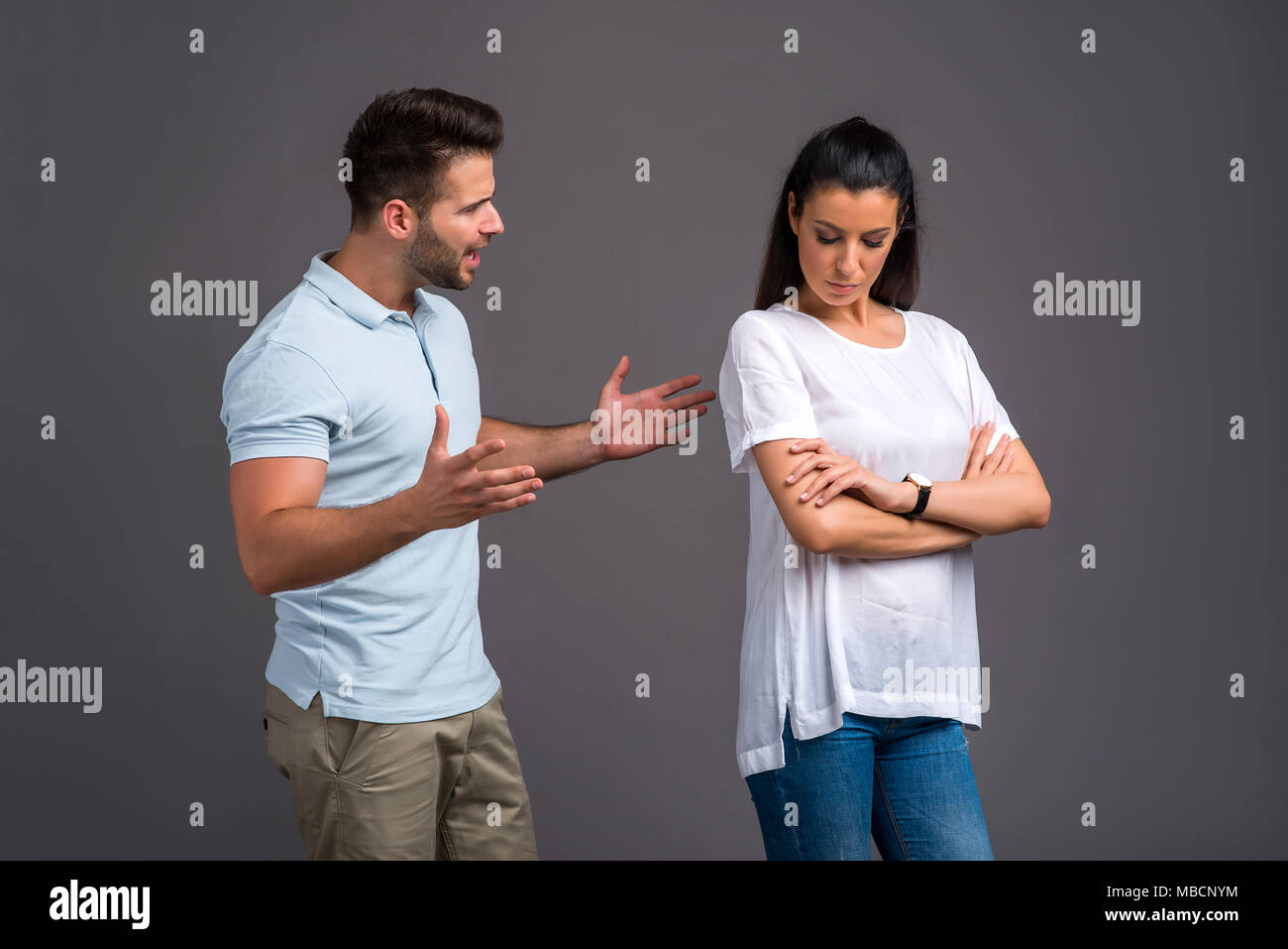 Angry couple shouting arguing hi-res stock photography and images - Alamy