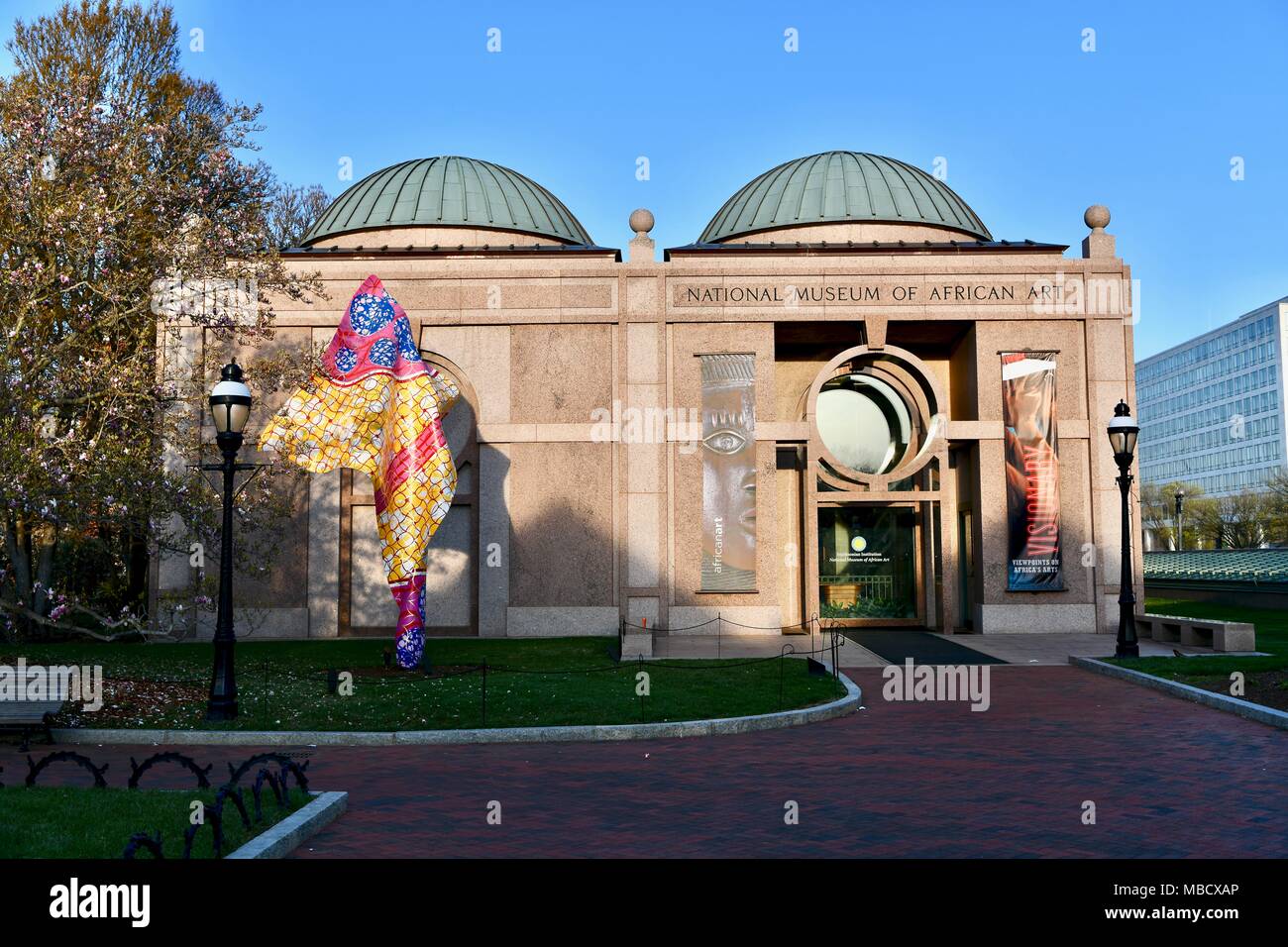 File:Smithsonian Building NR.jpg - Wikimedia Commons