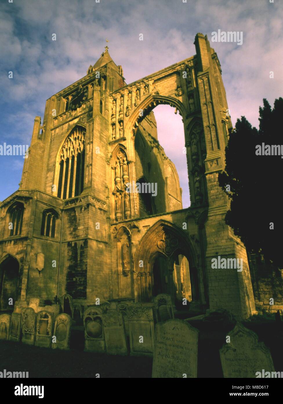 14th century abbey hires stock photography and images Alamy
