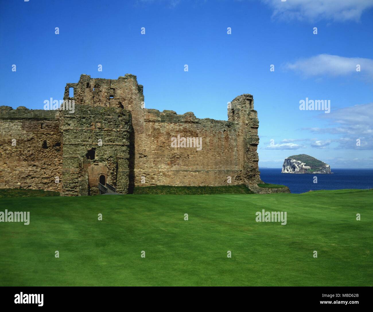 Tantallon Castle, with Bass Rock. Lothian region .Scotland Stock Photo