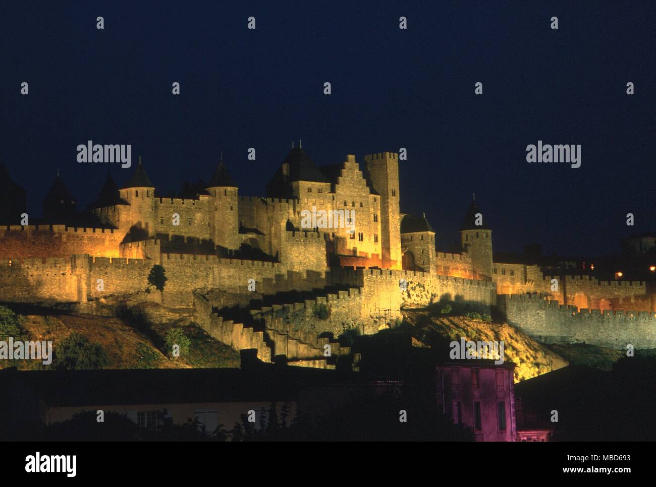 Cathars and Albigensians - Languedoc (Heresy) - view of the old walls of Carcassonne, one of the important centres of heretical resistance during the Albigensian crusade. - © / Charles Walker Stock Photo