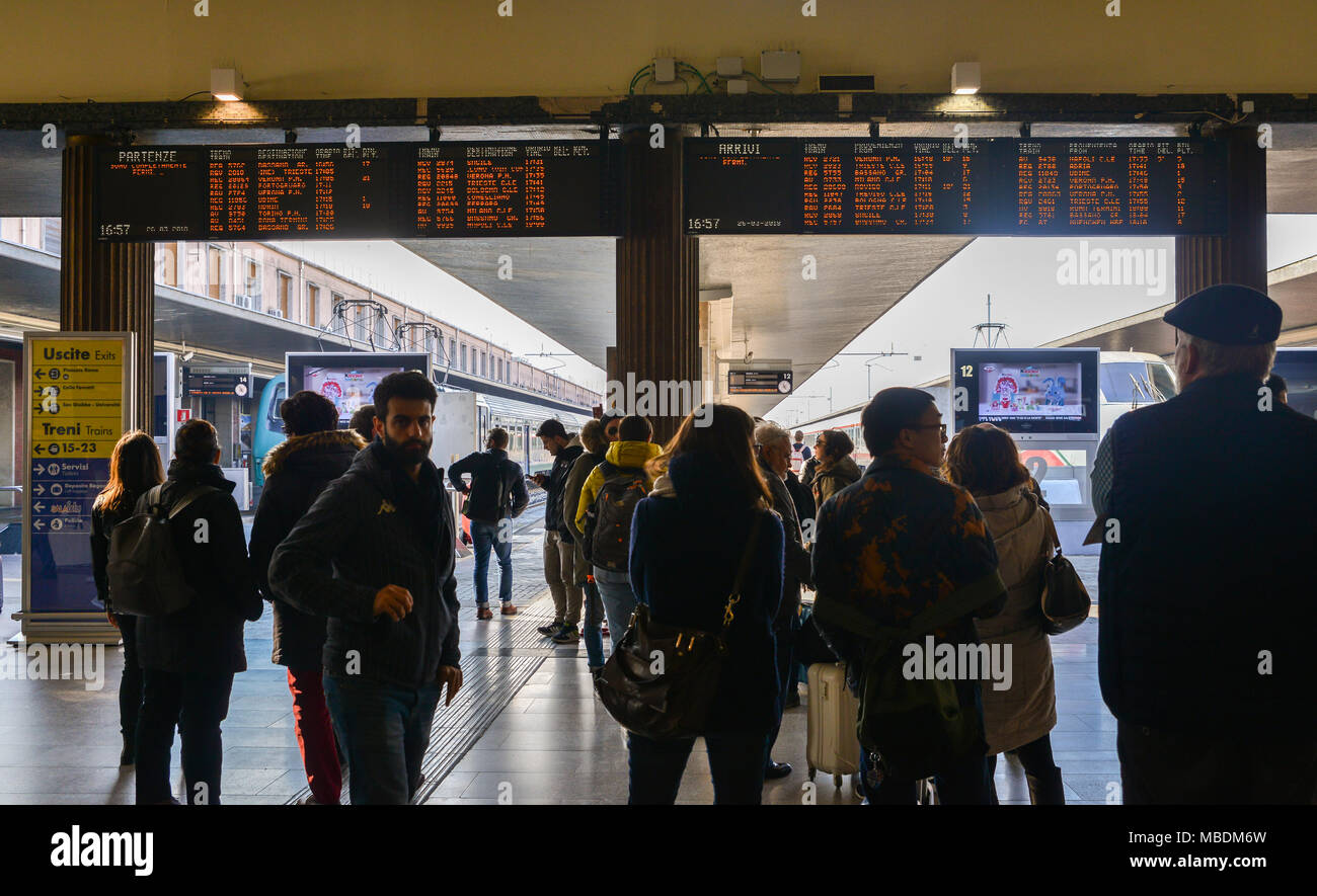Passengers at Venice