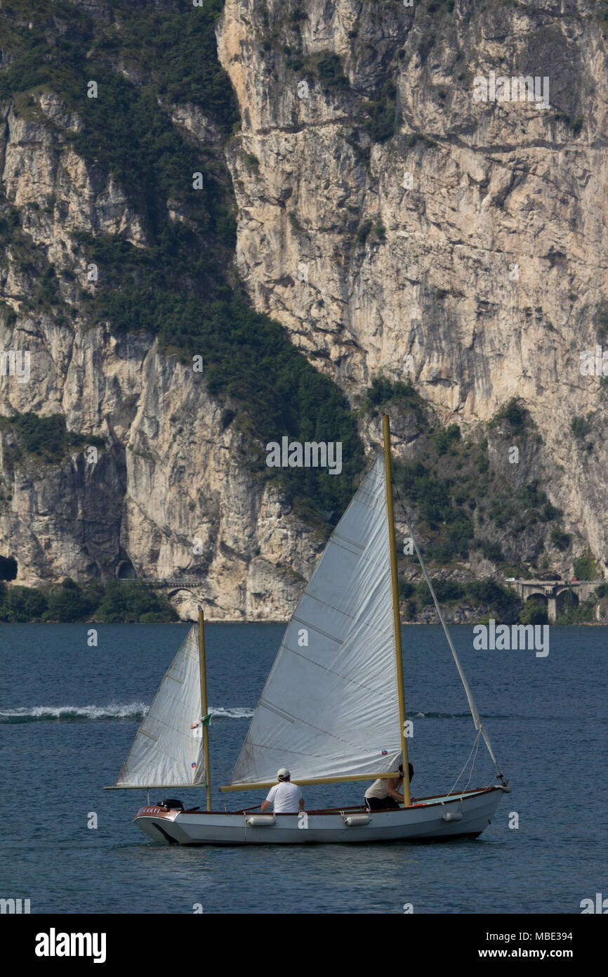 Europe sailing dinghy hires stock photography and images Alamy