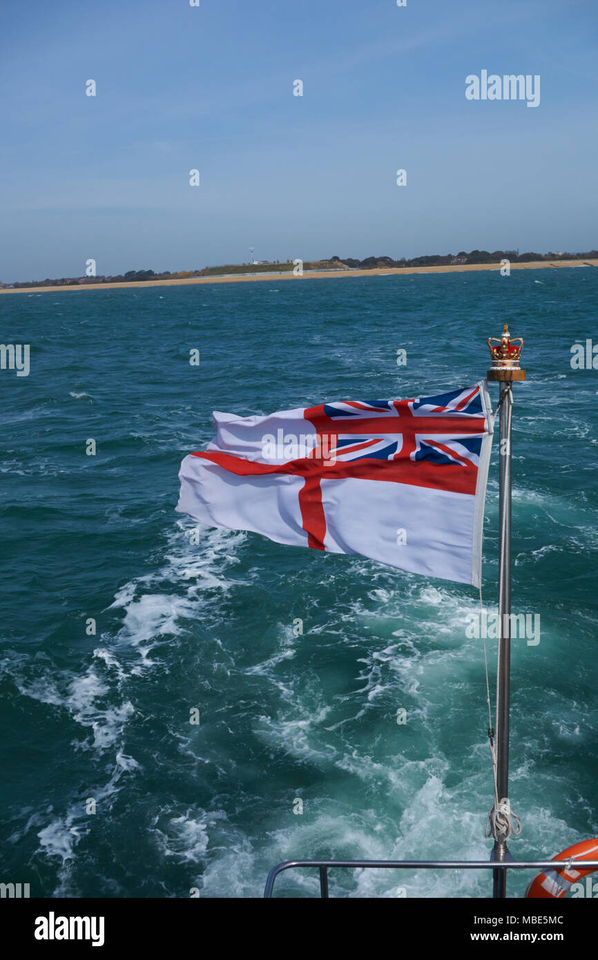 Royal Navy White Ensign - Spilla Smaltata Della Marina Britannica - Metallo Ottone Placcato Con Frizione A Farfalla - Dimensioni 2,5x1,3 Cm