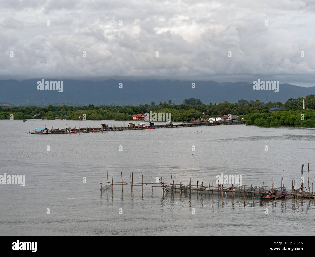 Mountai river hi-res stock photography and images - Alamy