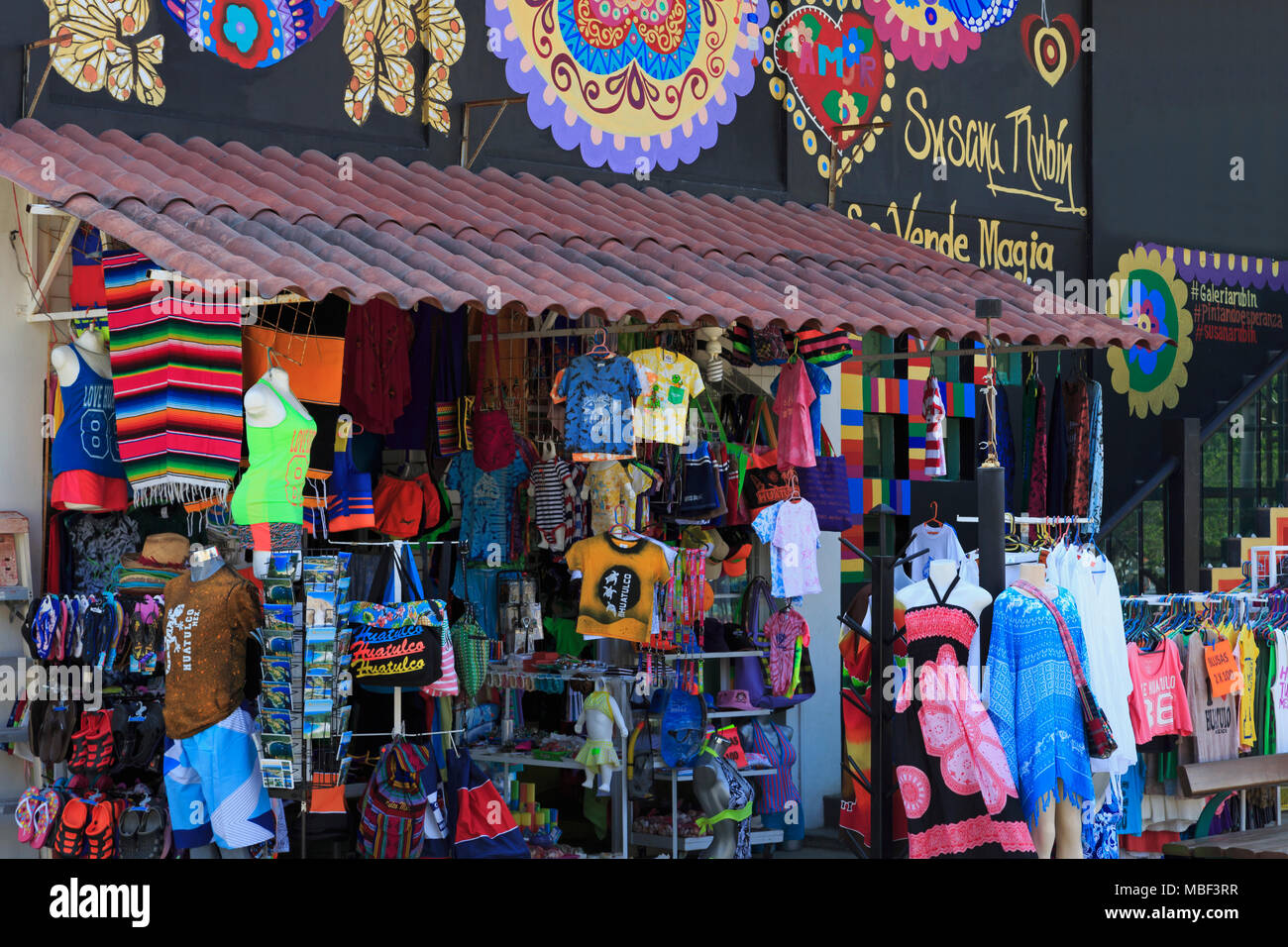 Craft store, Santa Cruz Port, Huatulco, State of Oaxaca, Mexico Stock