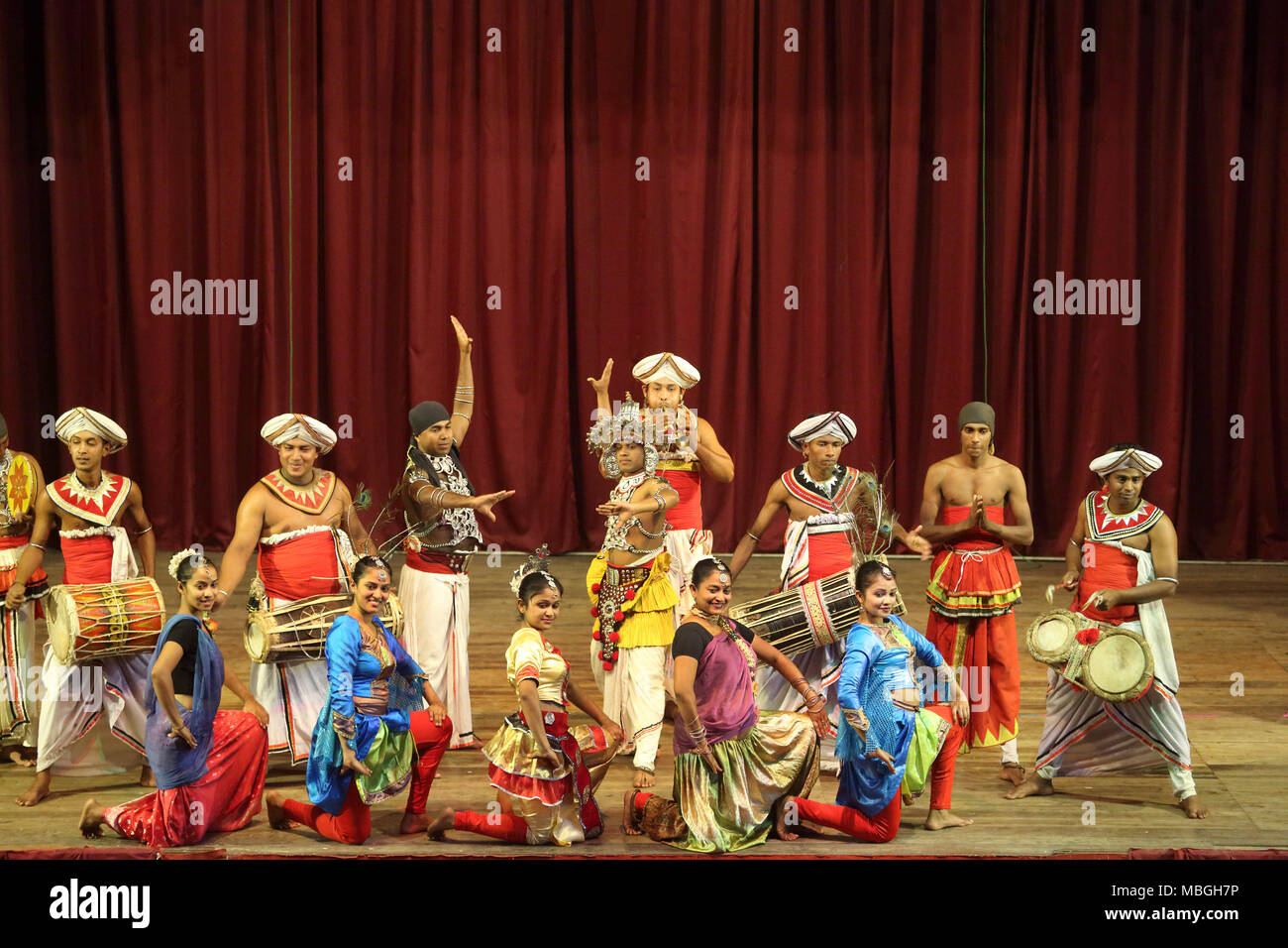 Sangaraja Mawatha Kandy Central Province Sri Lanka Kandyan Cultural ...